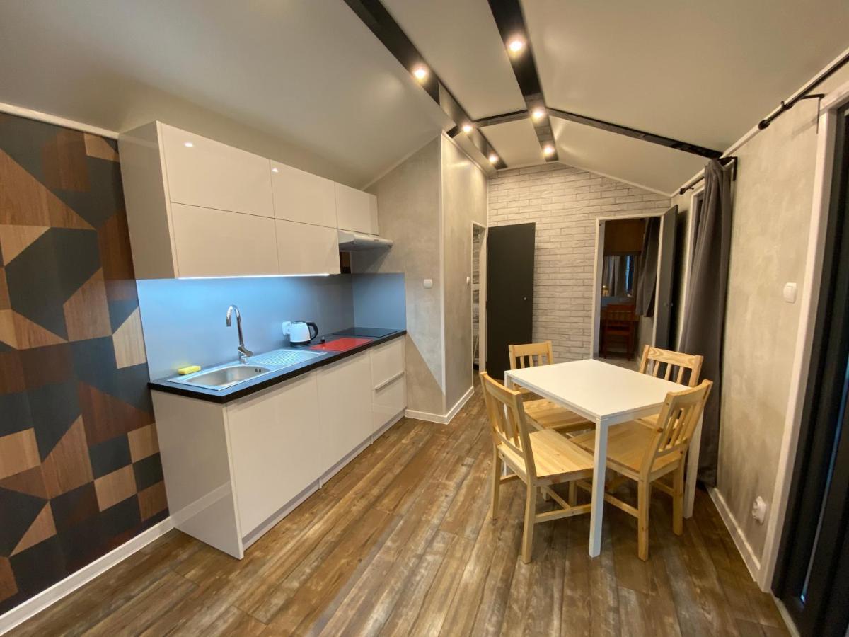Domy Nad Morzem - Chata Pirata- Tiny House Dziwnów المظهر الخارجي الصورة